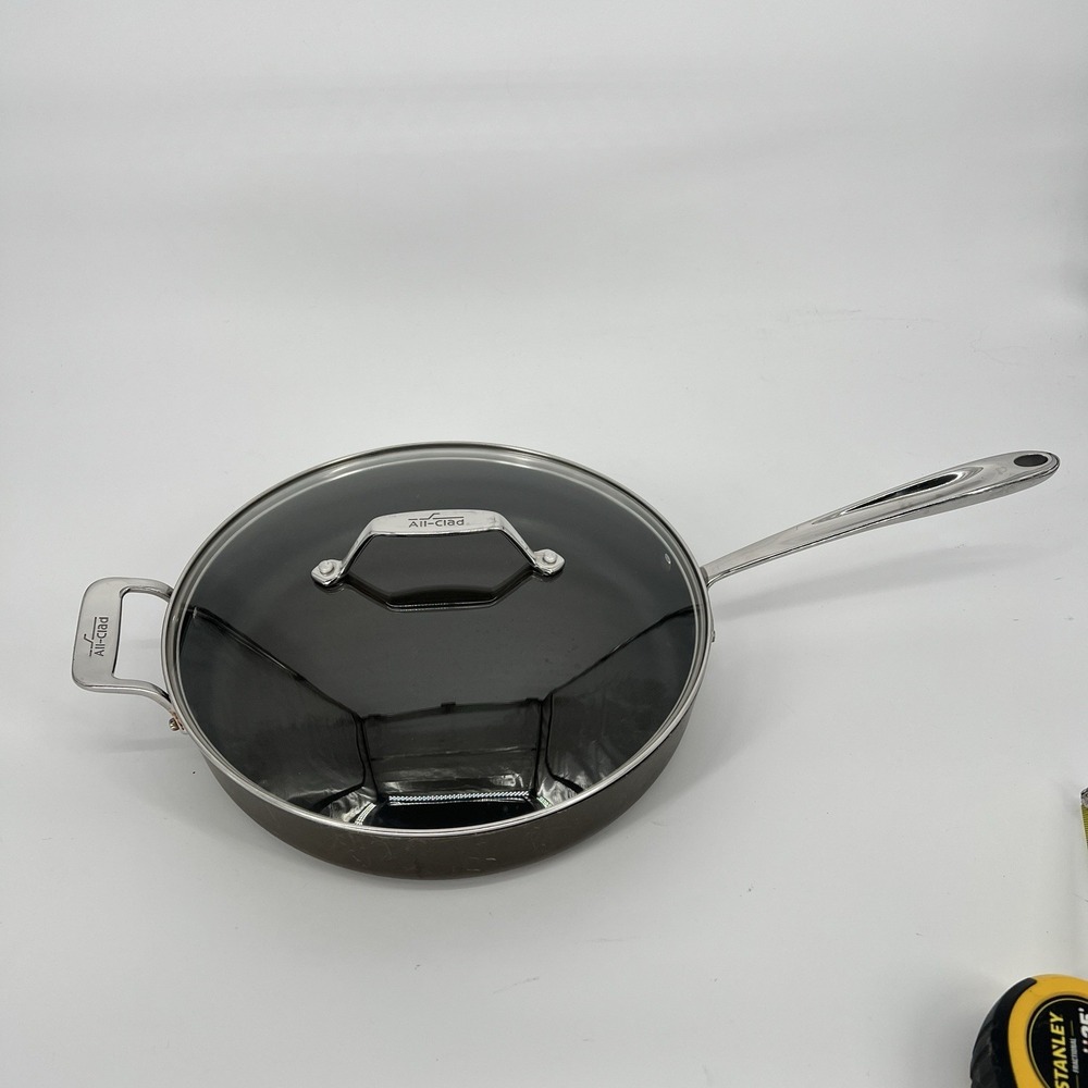All-Clad 4 QT 3.8 L Hard‎ Anodized Nonstick Saute Pan w/Lid